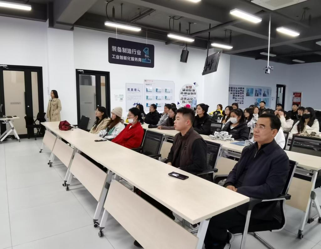 深化校企合作，助力就业新篇章 财经学院携手烟台开发区开启人工智能软件开发实习之旅